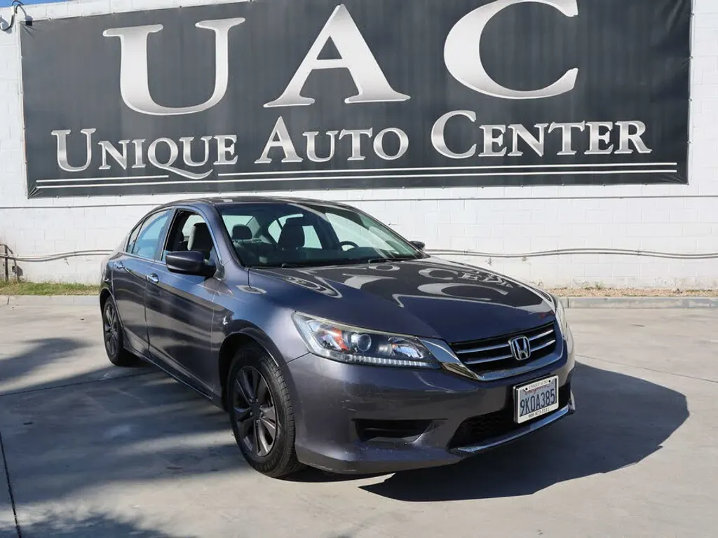 2013 HONDA Accord