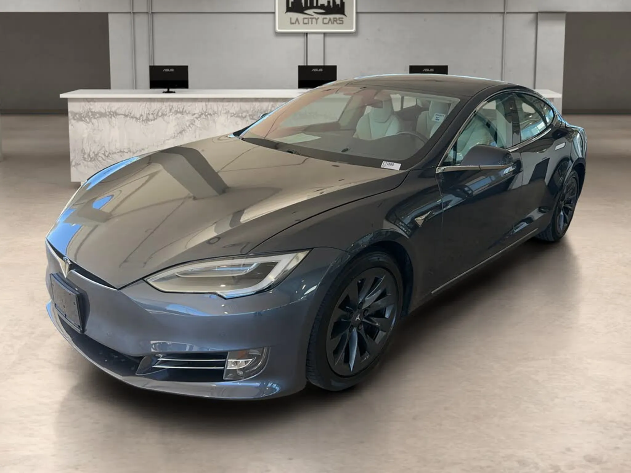 2019 TESLA Model S 75D AWD - Photo 1