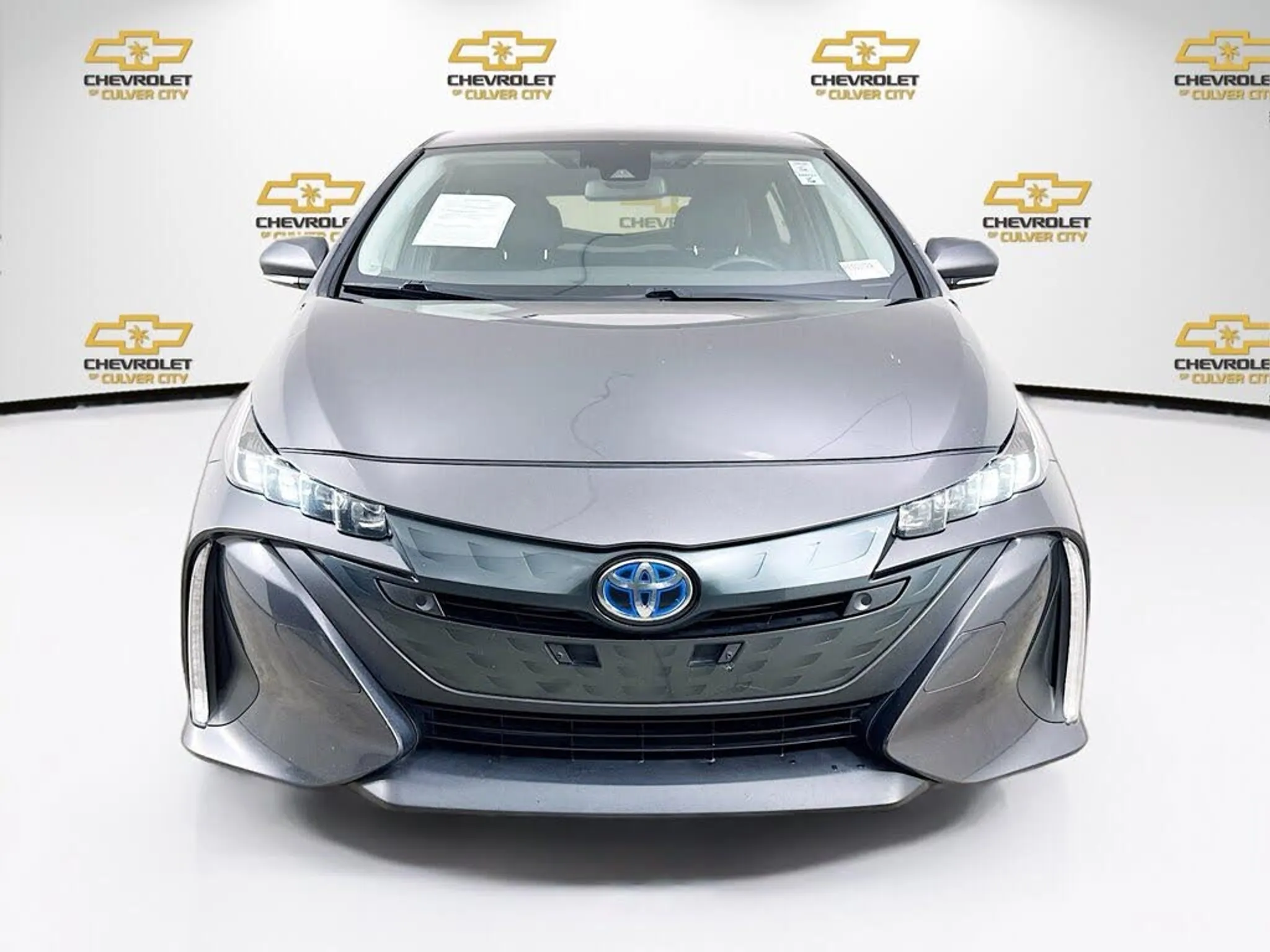 2019 TOYOTA Prius Prime (PHEV) Plus/Premium/Advanced - Photo 2