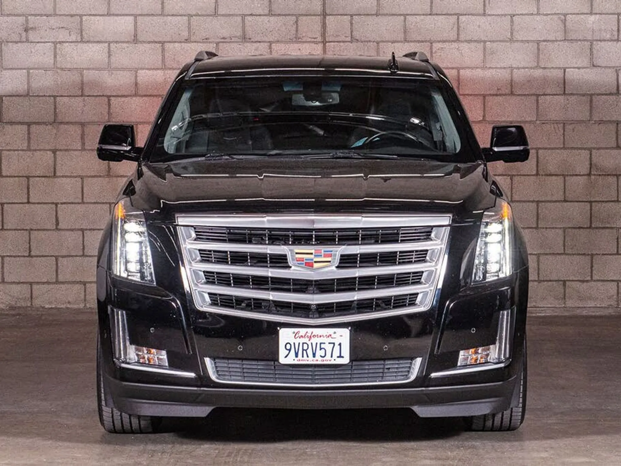 2020 Cadillac Escalade ESV RWD - Photo 2