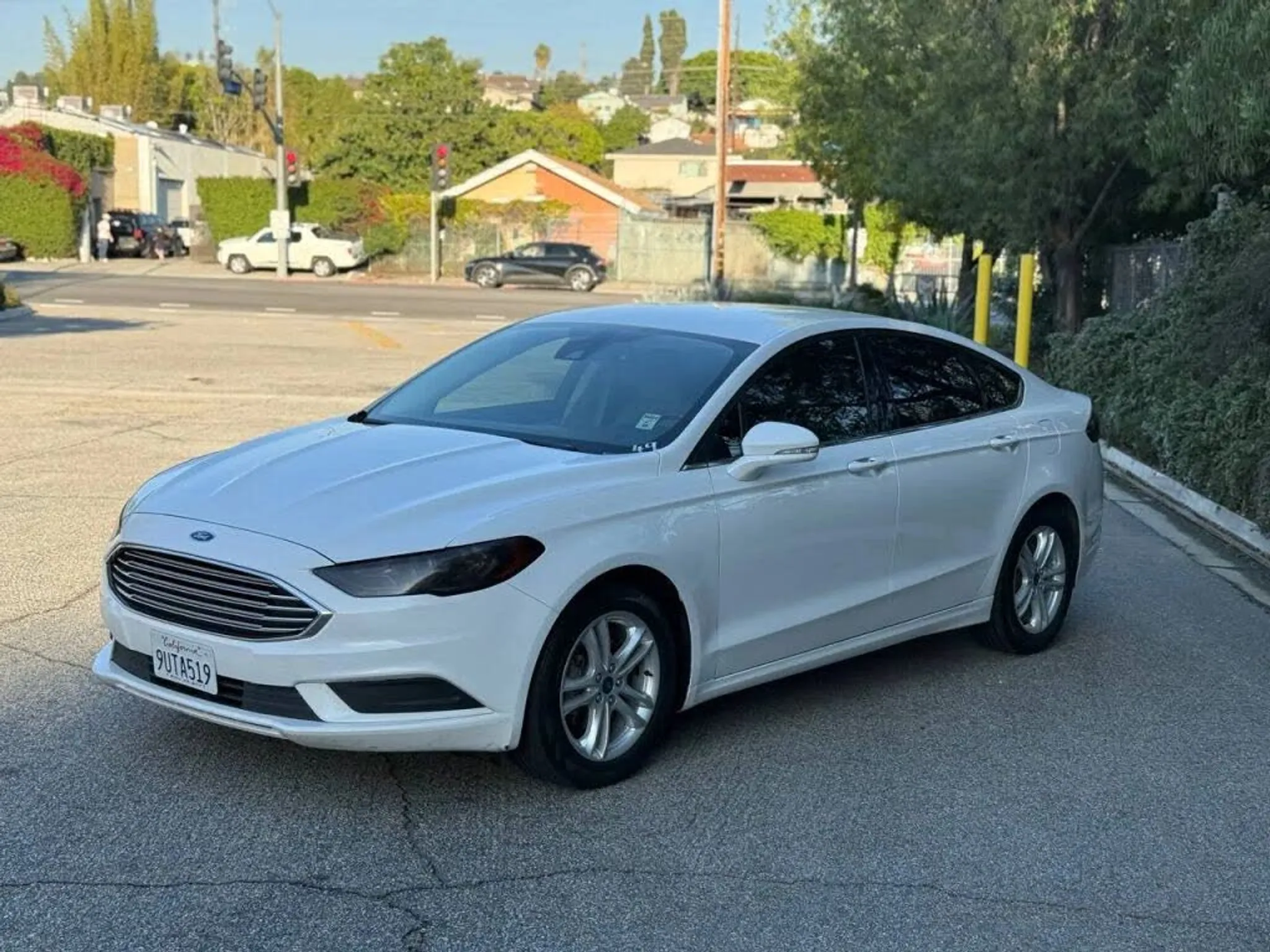 2018 FORD Fusion SE FWD - Photo 3