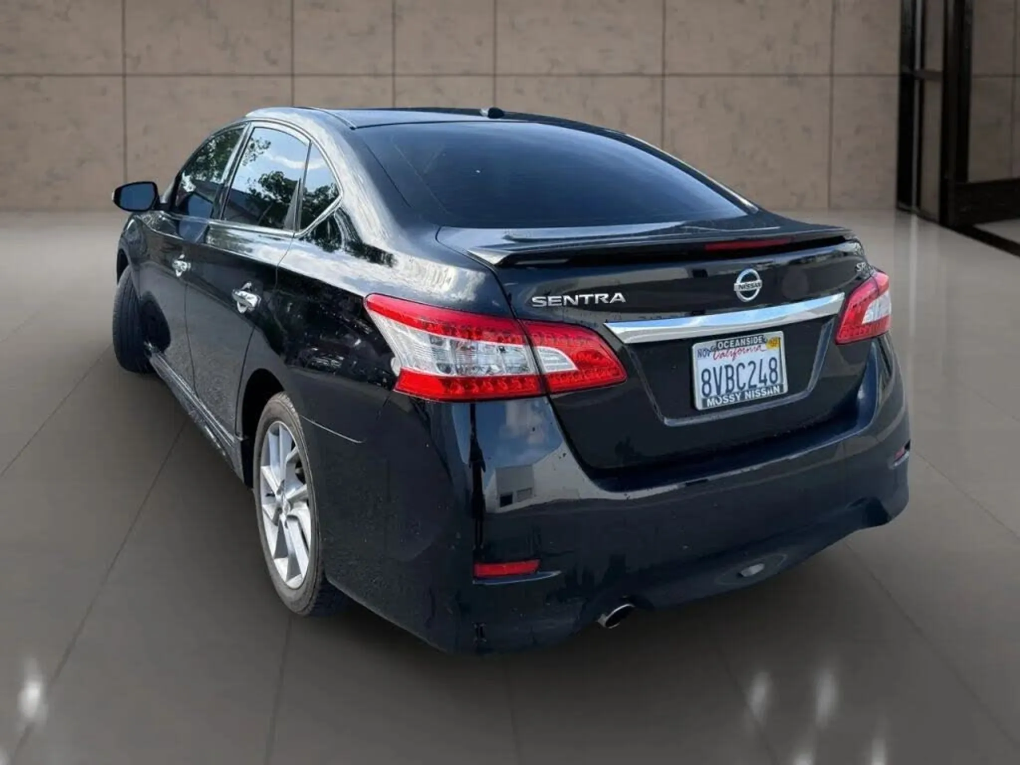 2015 NISSAN Sentra SR - Photo 3