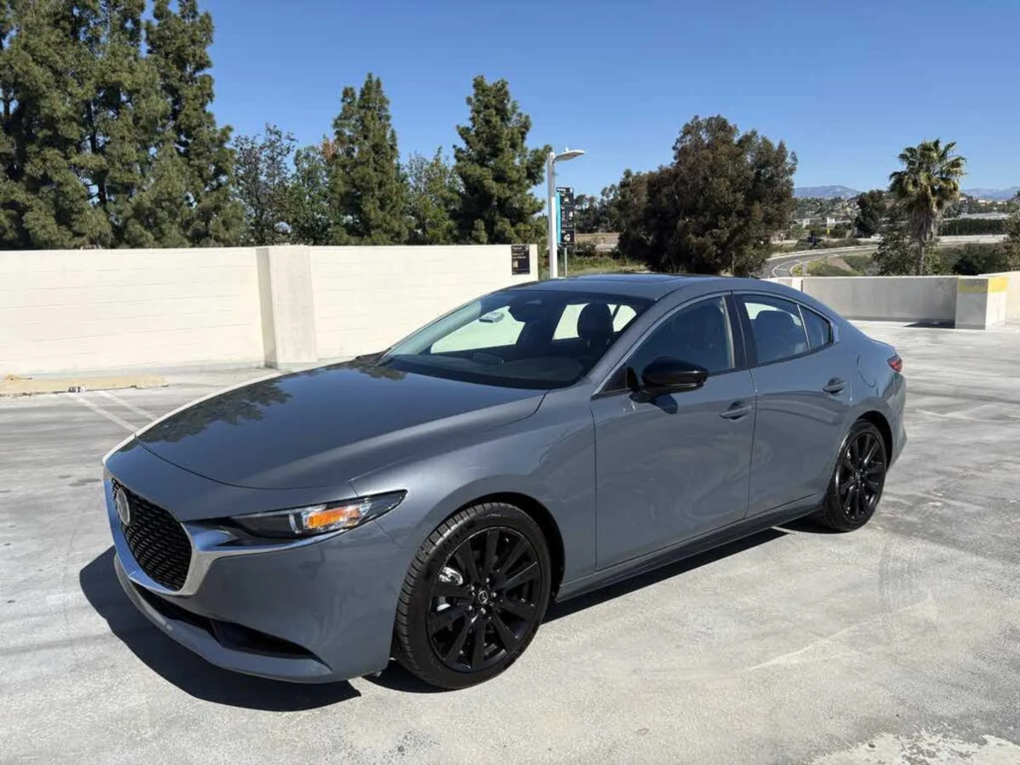 2024 MAZDA Mazda3 Preferred Package - Photo 2