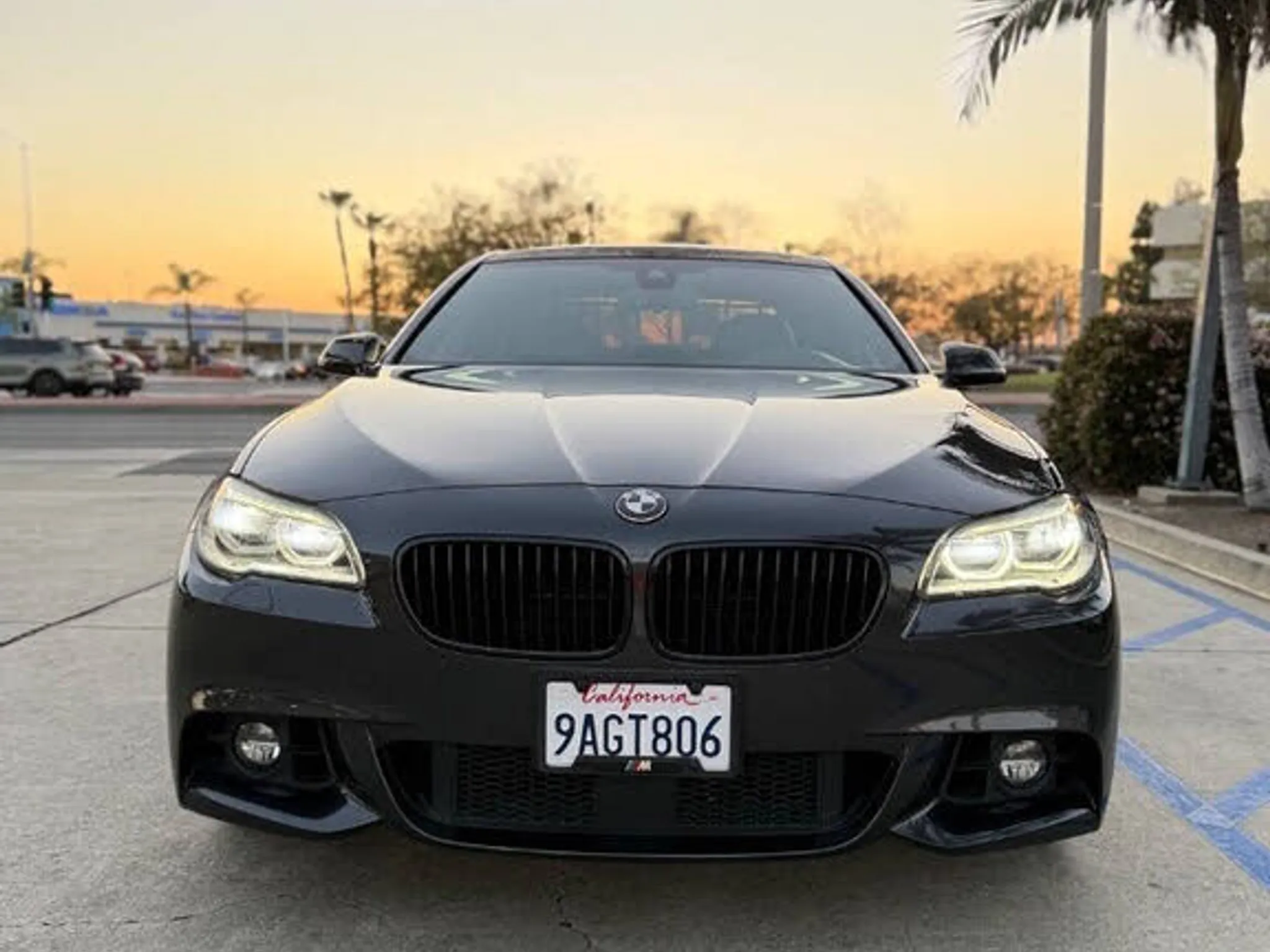 2015 BMW 550i 550i Sedan RWD - Photo 2