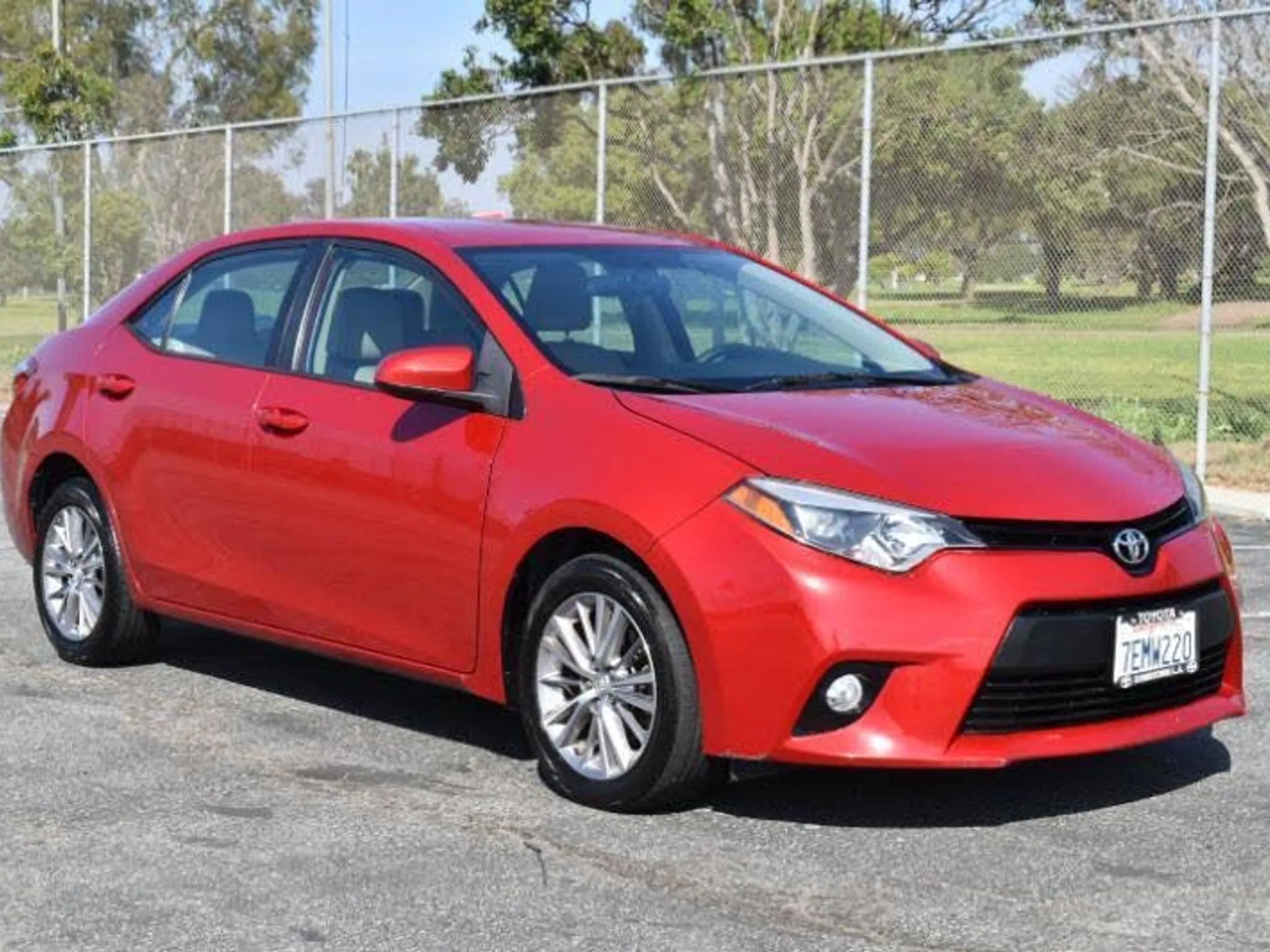 2014 TOYOTA Corolla L/LE - Photo 3