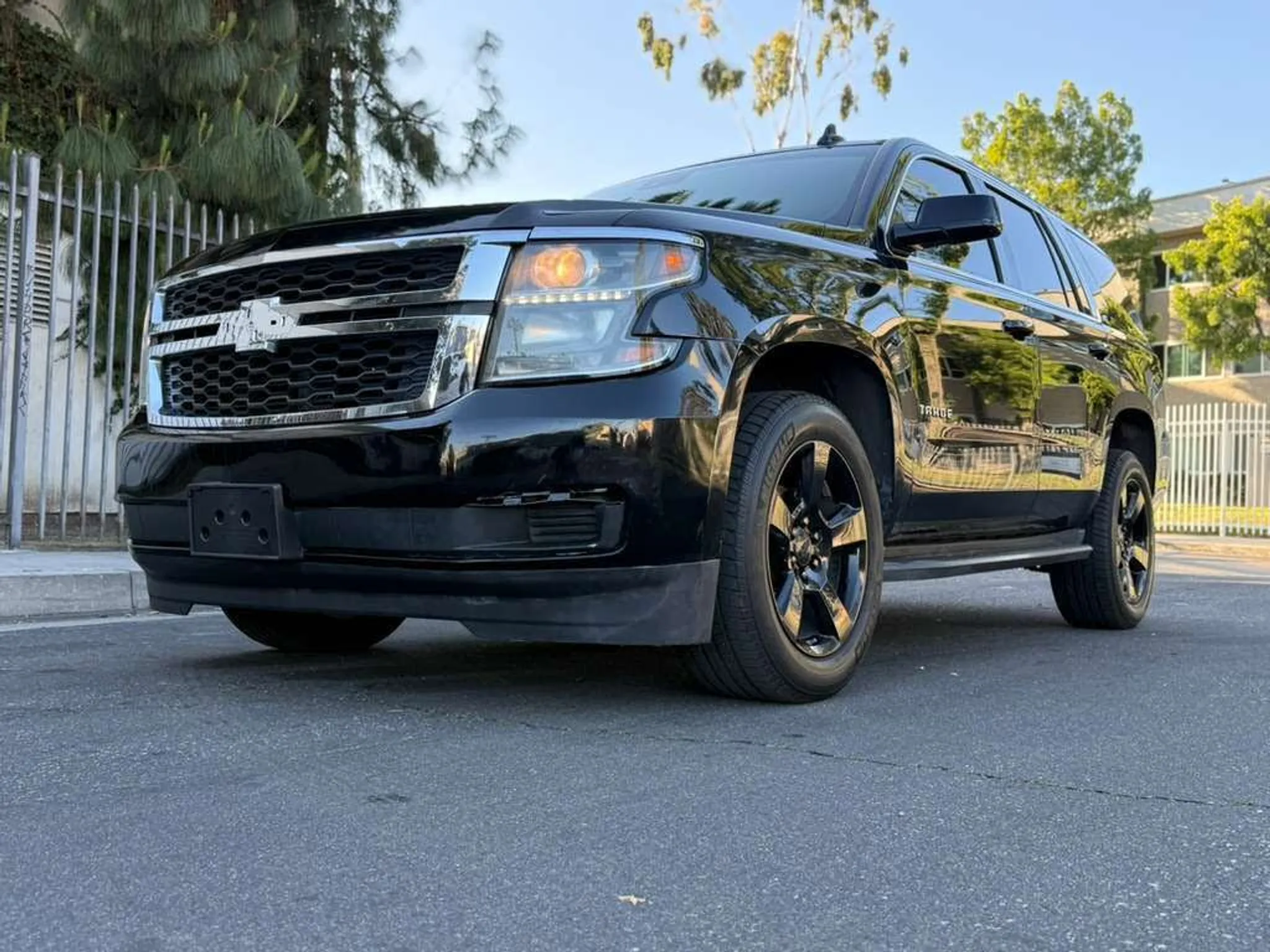 2017 CHEVROLET Tahoe LT - Photo 3