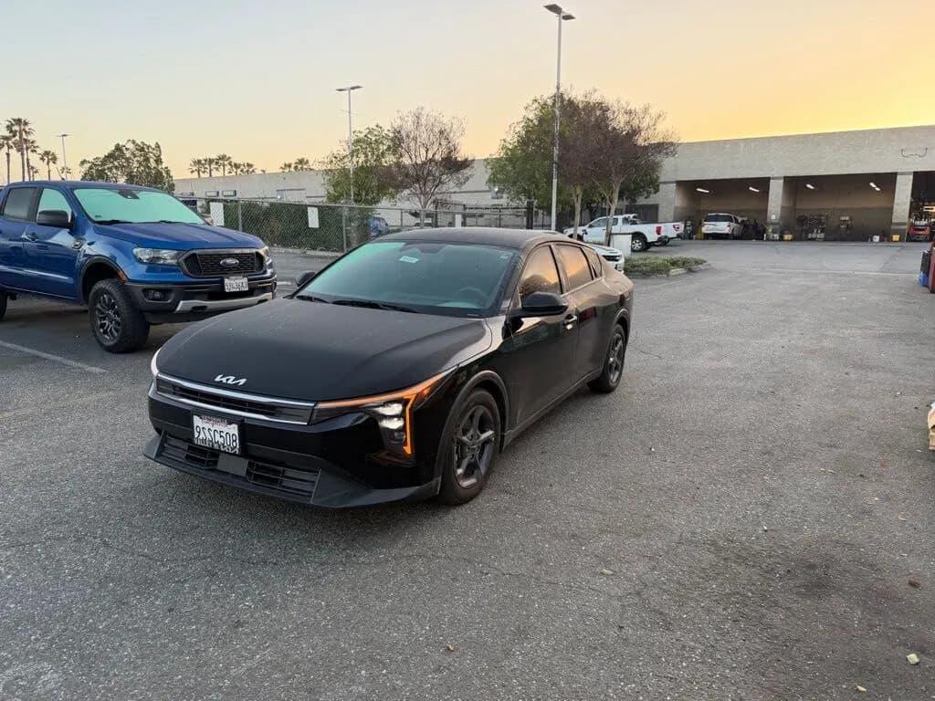 2025 KIA K4