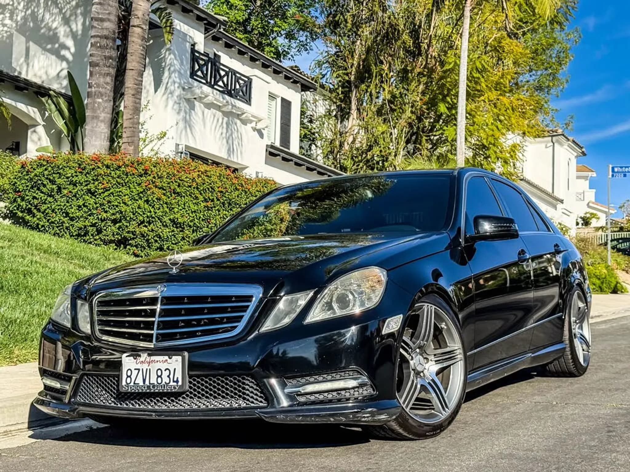 2013 MERCEDES-BENZ E-Class E350 - Photo 1