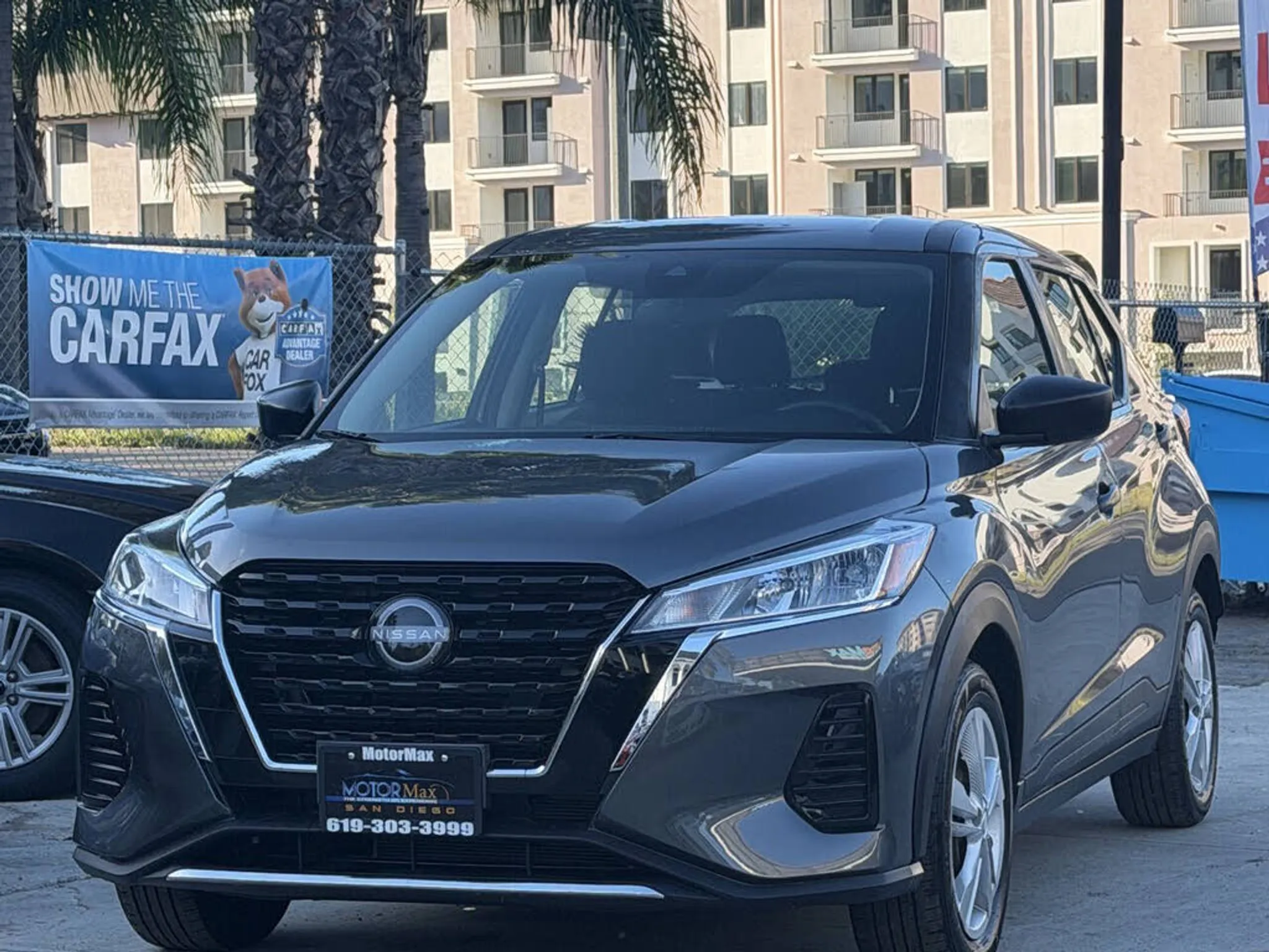 2023 NISSAN Kicks S - Photo 1