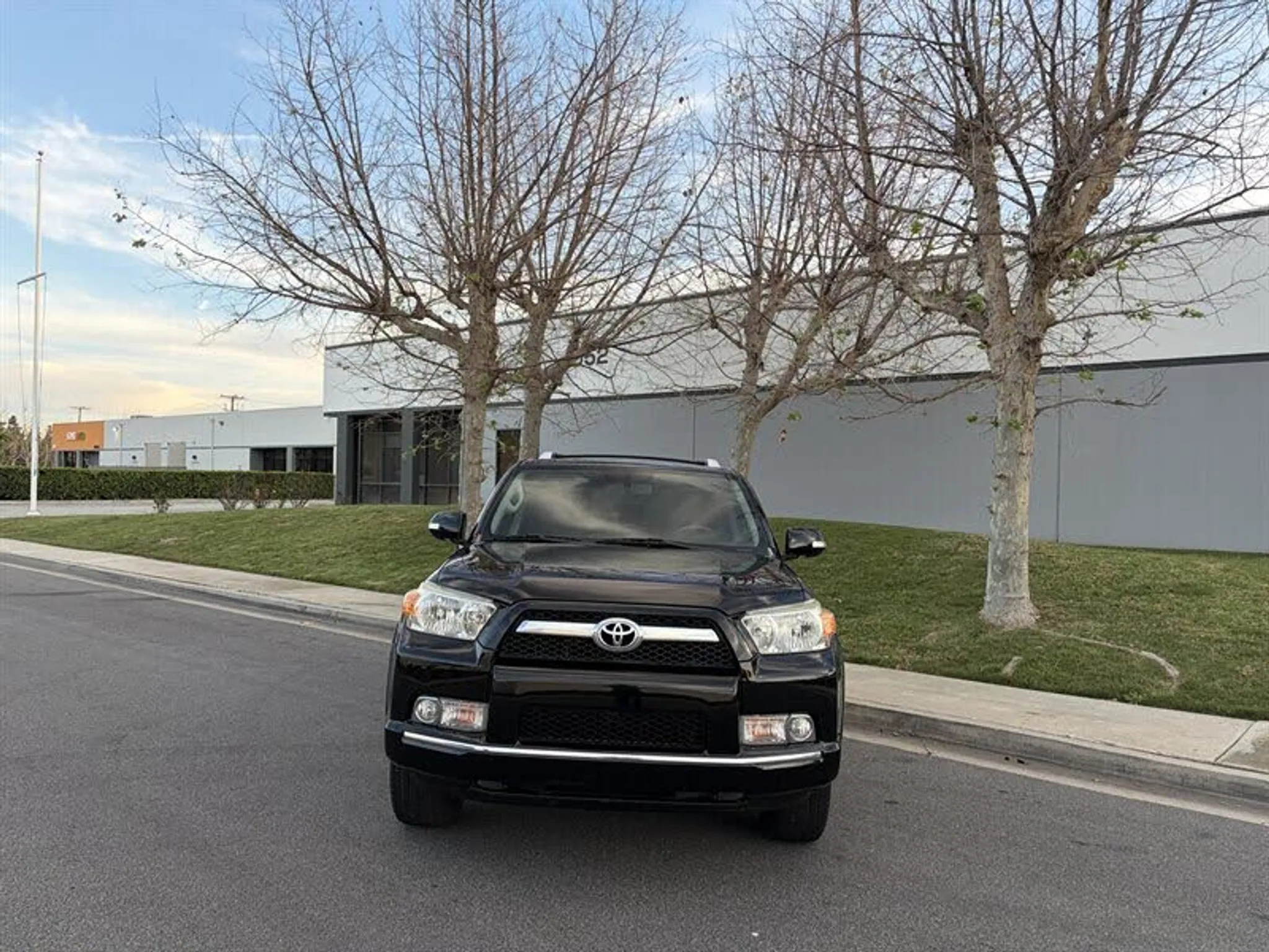 2011 TOYOTA 4Runner - Photo 3