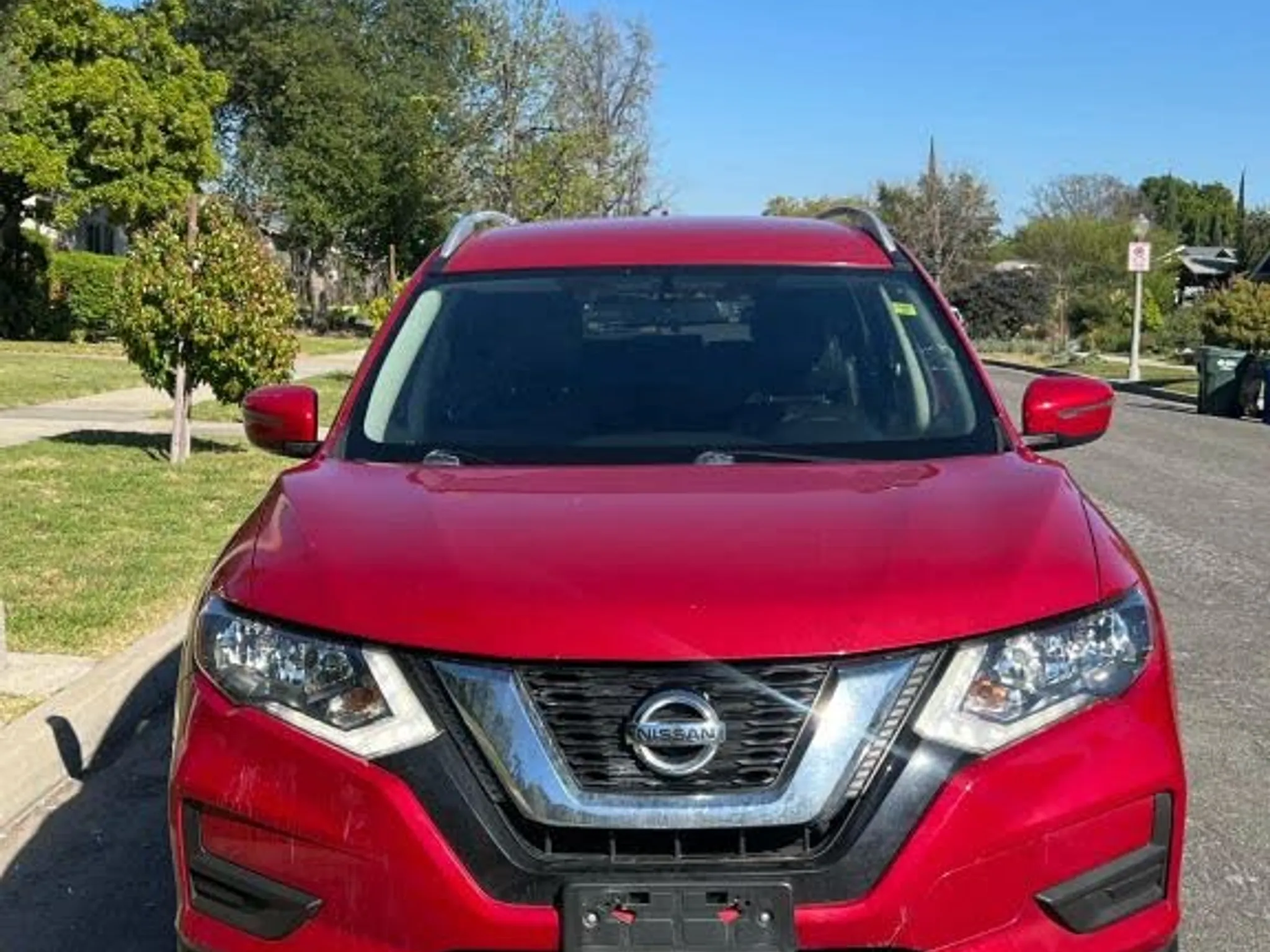2017 NISSAN Rogue SV AWD - Photo 2