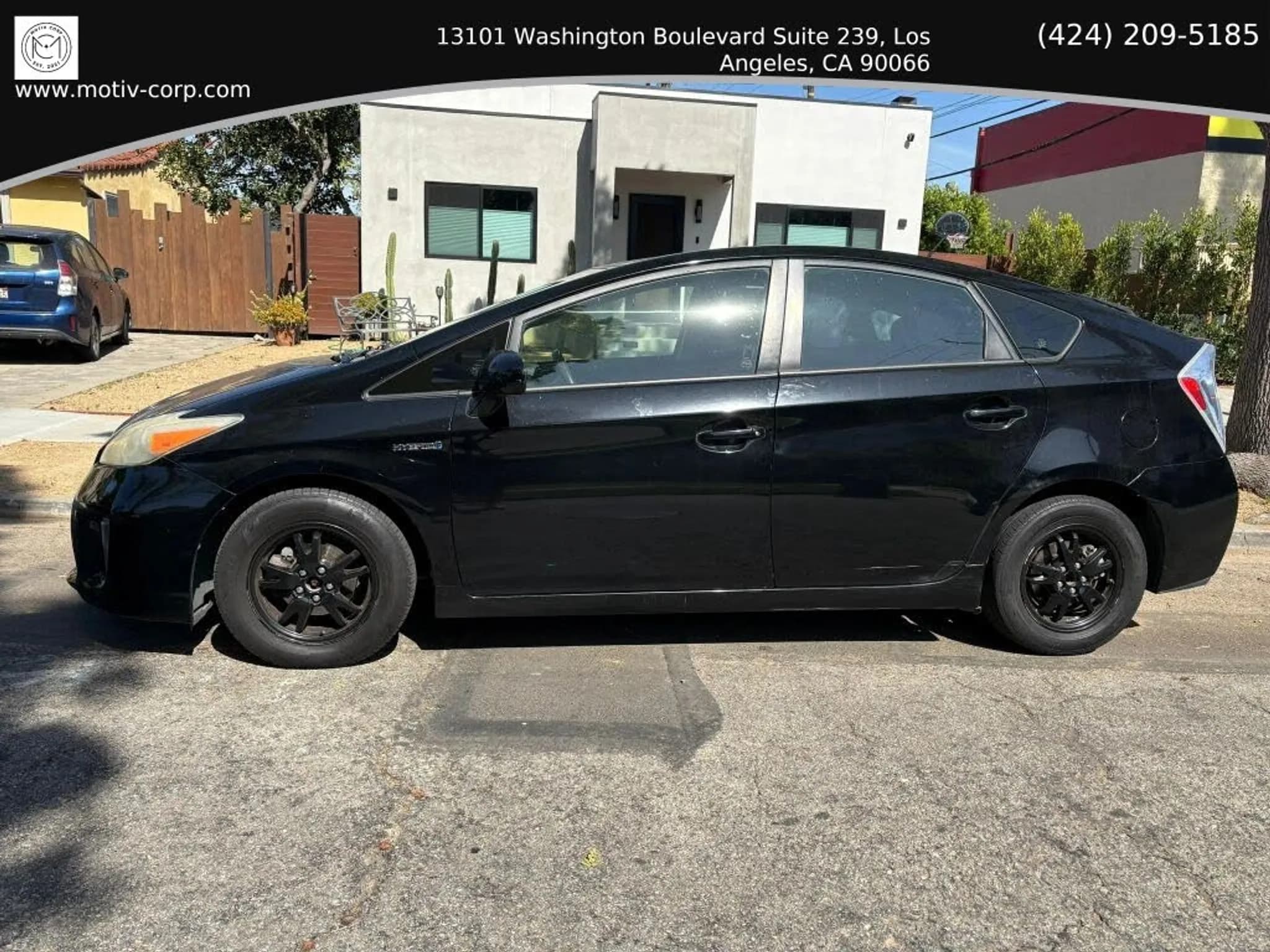 2013 TOYOTA Prius Four - Photo 3