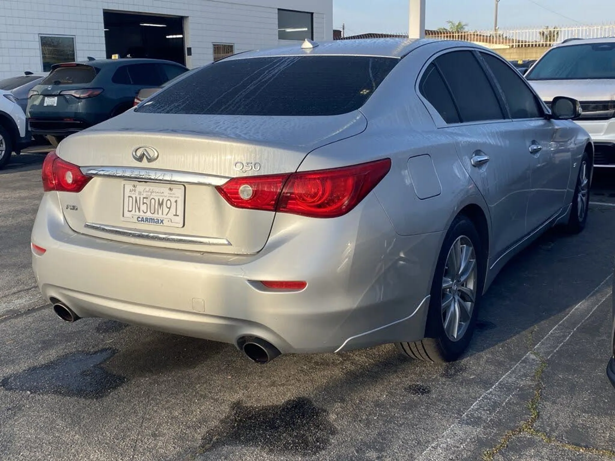 2014 INFINITI Q50 3.7 Premium AWD - Photo 2