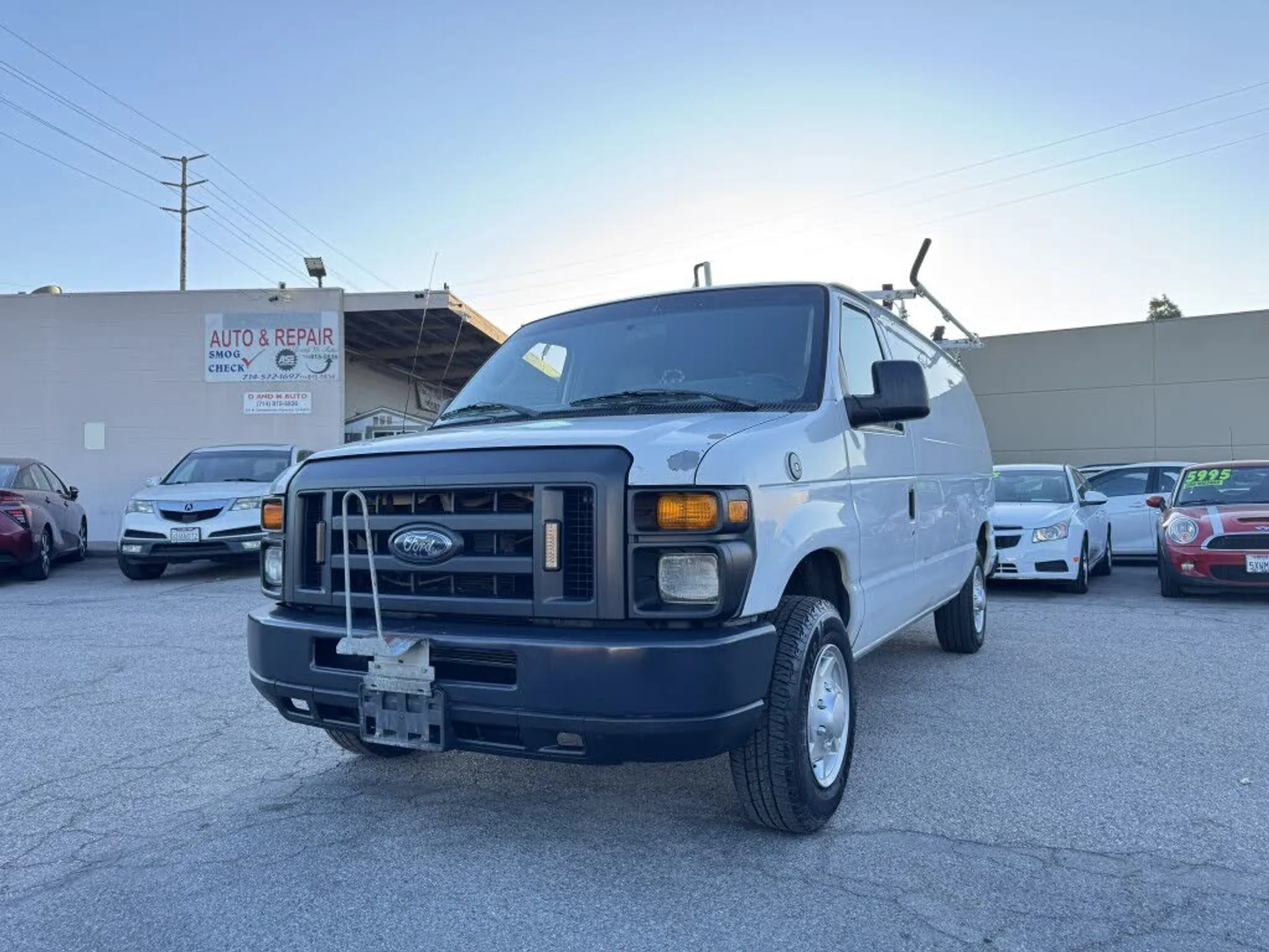 2013 FORD E-150 E-150 Cargo Van - Photo 2