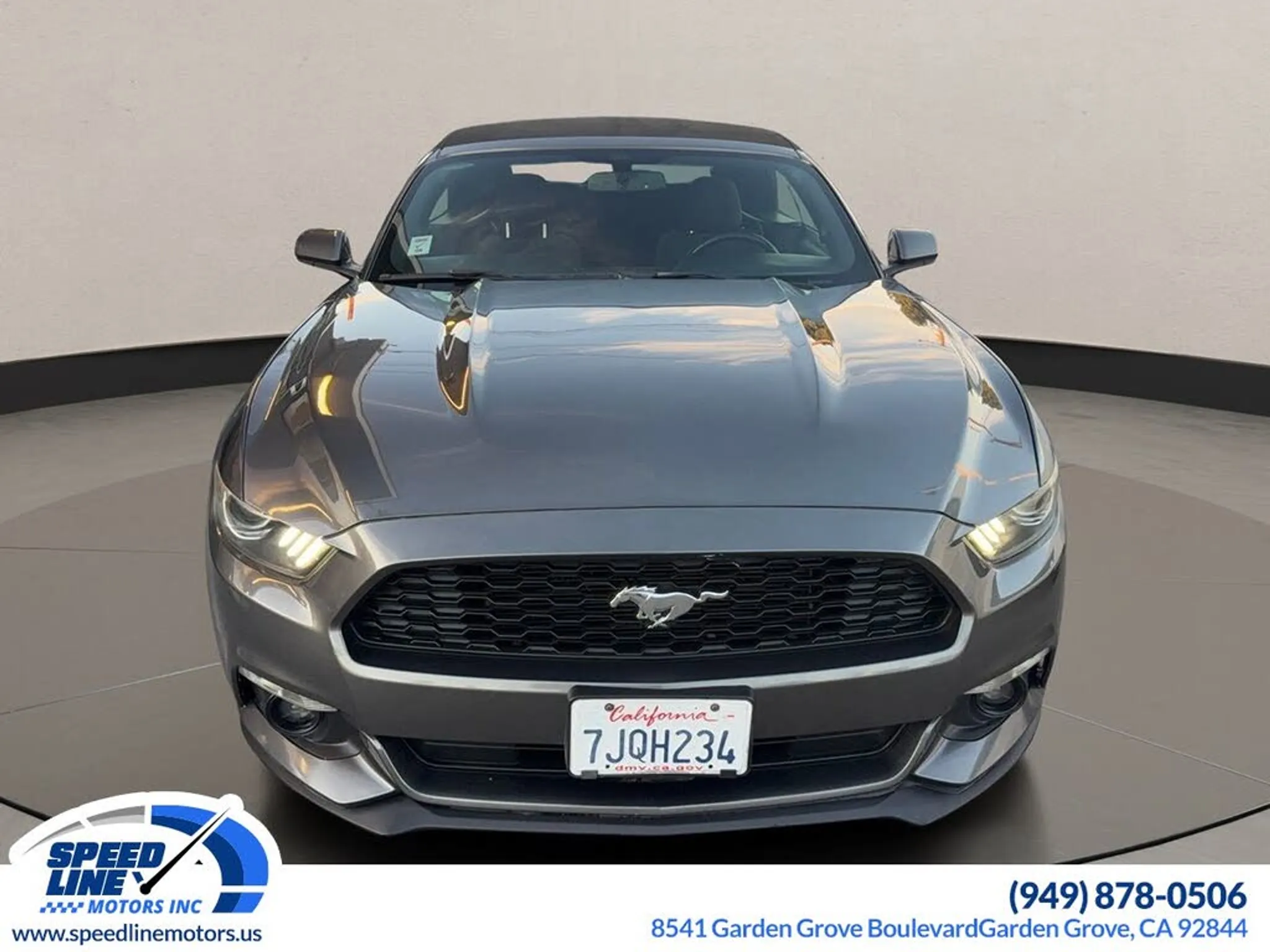 2015 FORD Mustang V6 Convertible - Photo 2