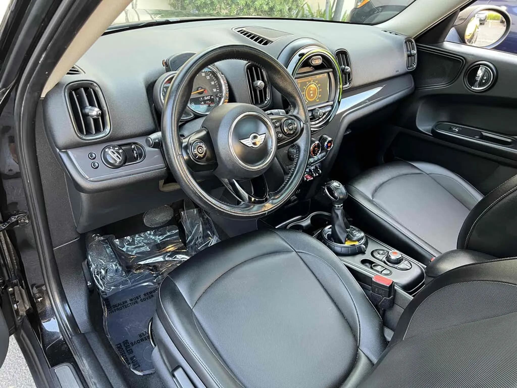2017 MINI Countryman Cooper FWD - Photo 2