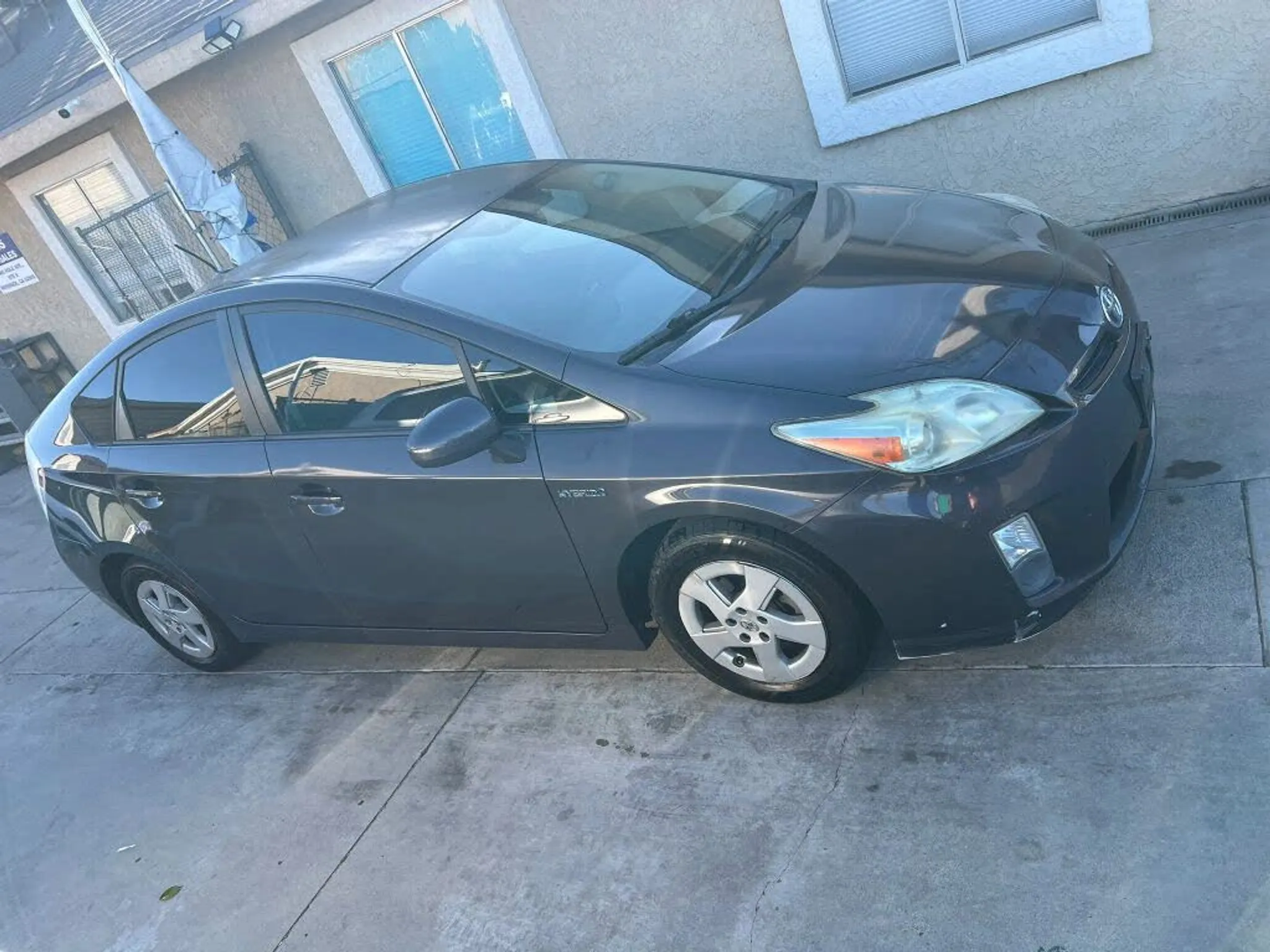 2010 TOYOTA Prius Five - Photo 3