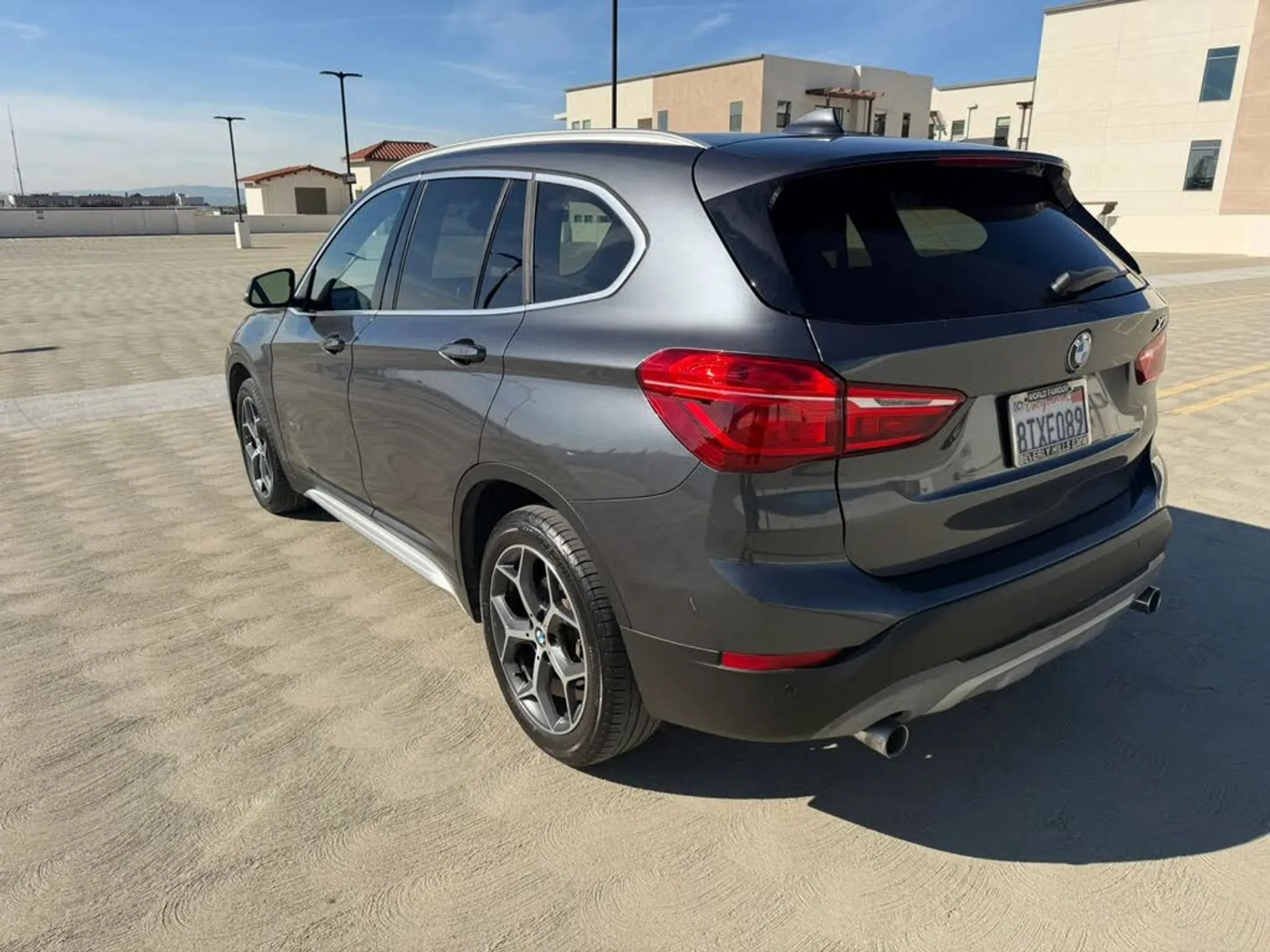 2018 BMW X1 sDrive28i - Photo 3