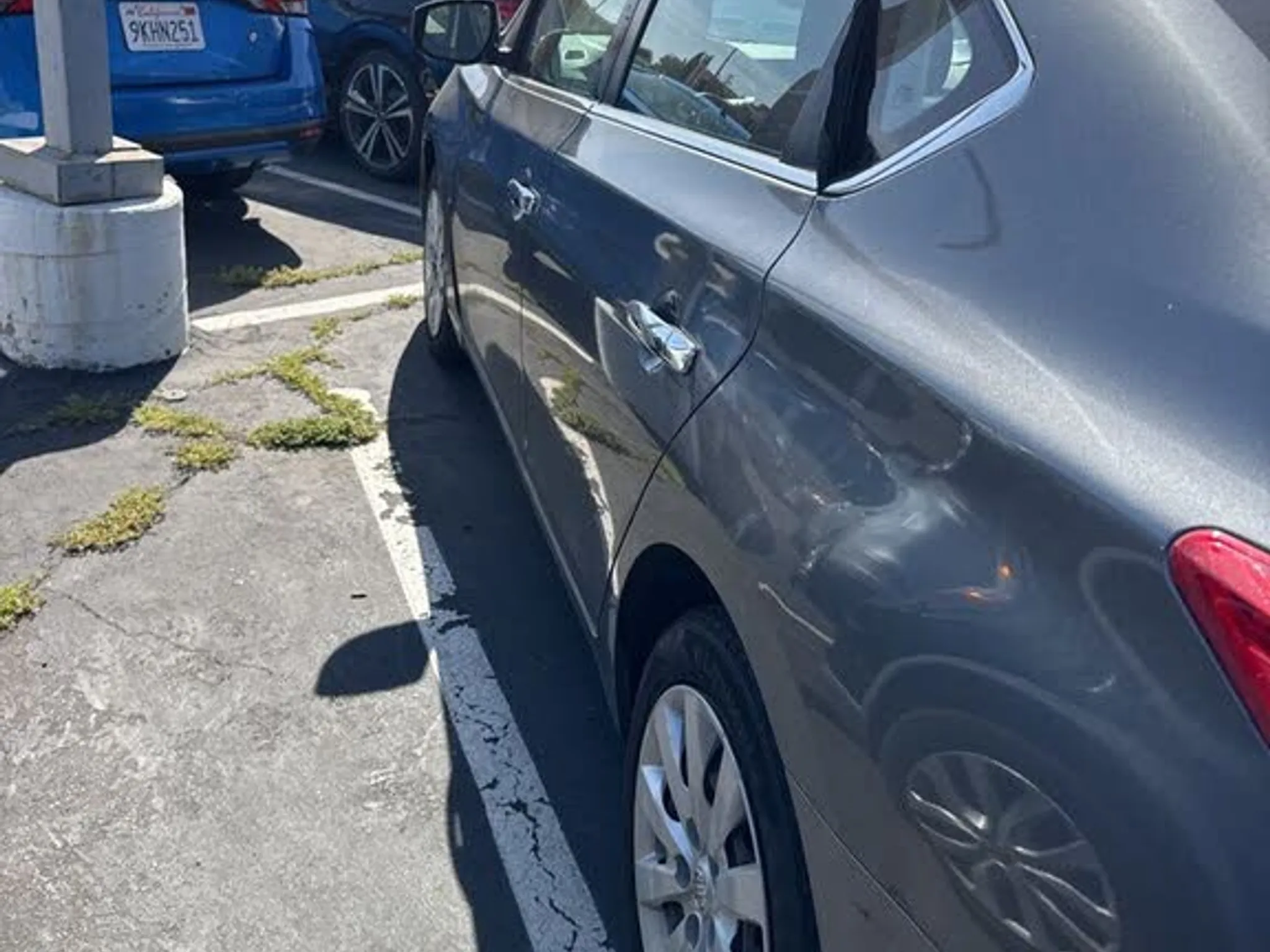 2018 NISSAN Sentra S FWD - Photo 3