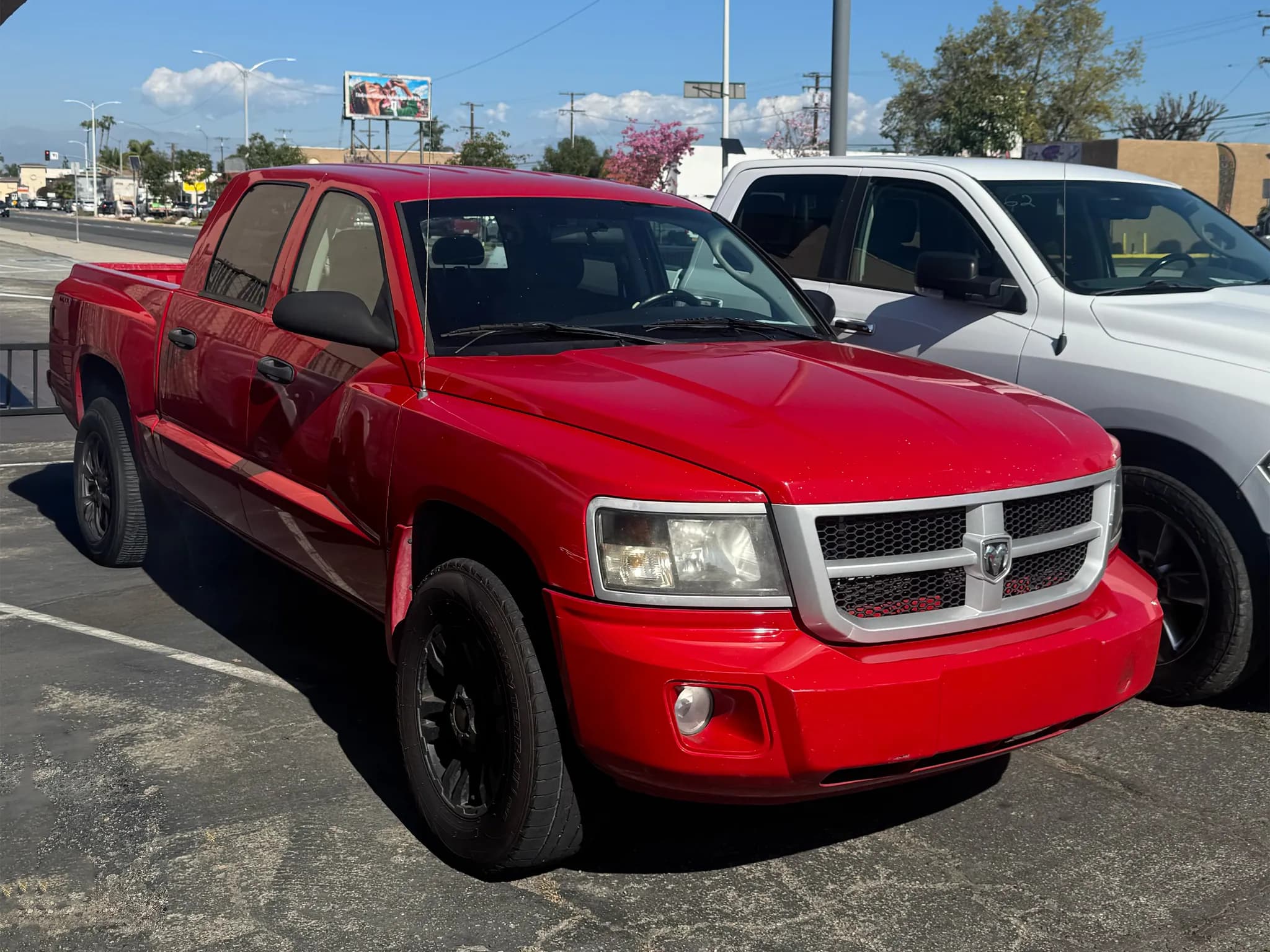 2011 DODGE Dakota SXT/SLT - Photo 1