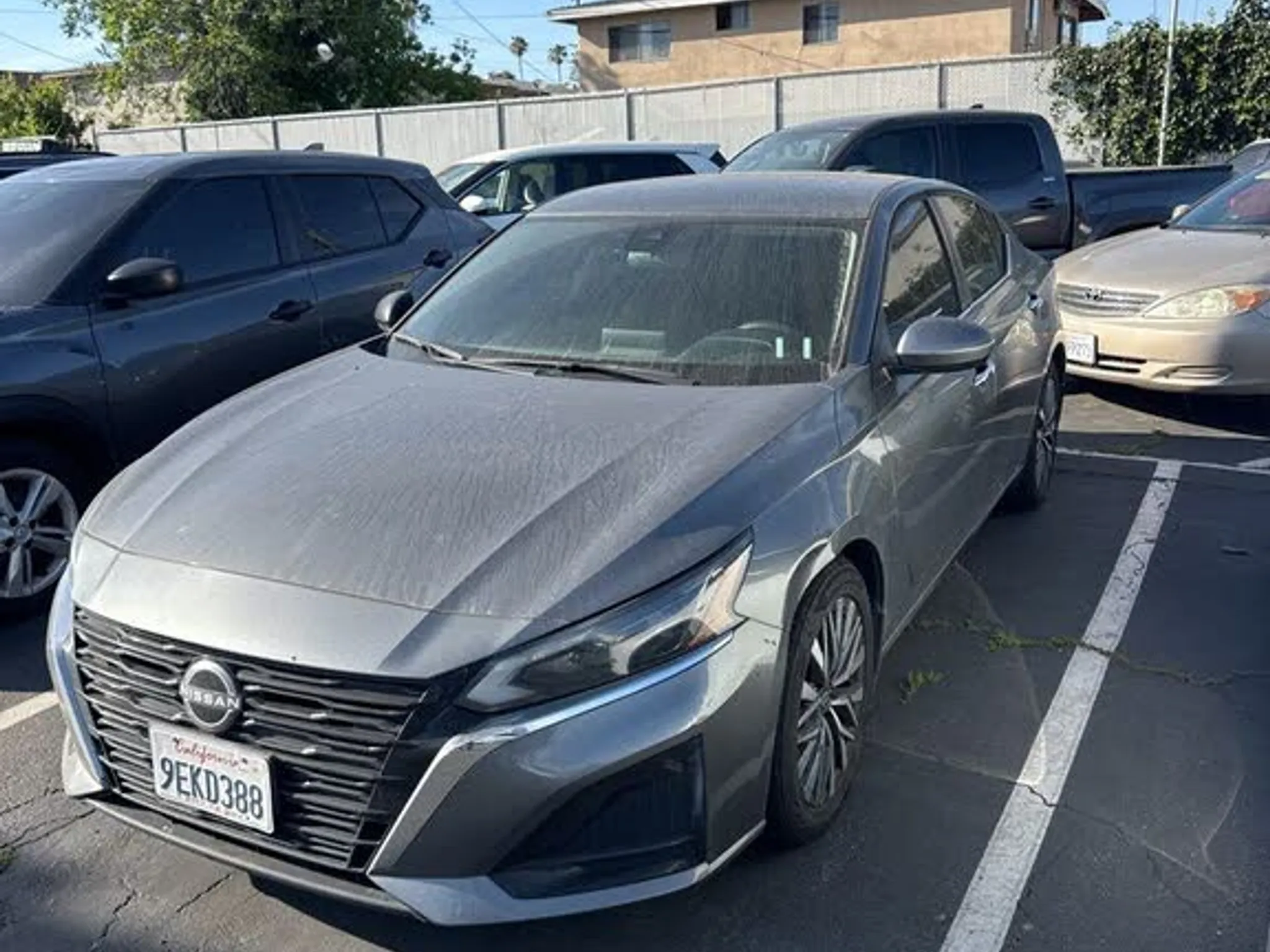 2023 NISSAN Altima SV - Photo 2